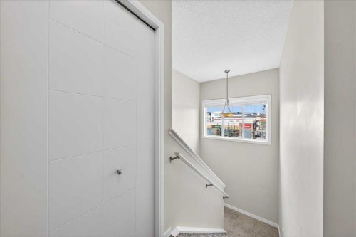 11 Nolan Hill Boulevard Nw, Calgary, AB - Indoor Photo Showing Other Room