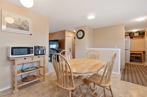 127 Edey Close, Cremona, AB - Indoor Photo Showing Dining Room