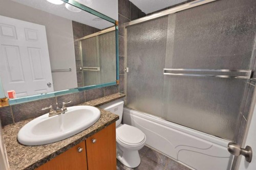 107 Taravista Street Ne, Calgary, AB - Indoor Photo Showing Bathroom