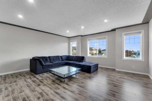 228 Covemeadow Court Ne, Calgary, AB - Indoor Photo Showing Living Room