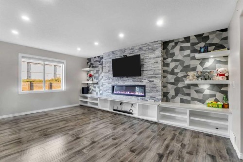 228 Covemeadow Court Ne, Calgary, AB - Indoor With Fireplace