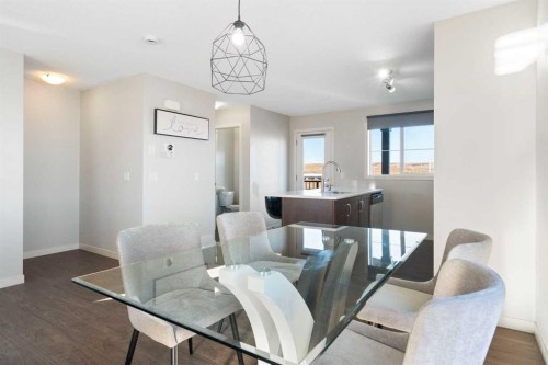 325 Copperpond Landing Se, Calgary, AB - Indoor Photo Showing Dining Room