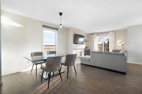 325 Copperpond Landing Se, Calgary, AB - Indoor