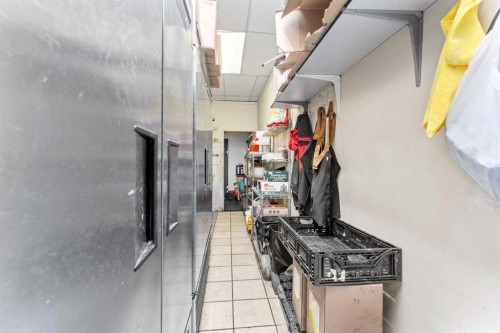 920 36 Street Ne, Calgary, AB 