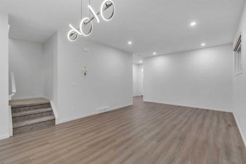 117 Cornerbrook Road Ne, Calgary, AB - Indoor Photo Showing Other Room