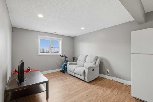 227 Panamount Circle Nw, Calgary, AB - Indoor