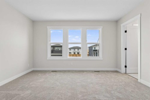 298 Kinniburgh Loop, Chestermere, AB - Indoor Photo Showing Other Room