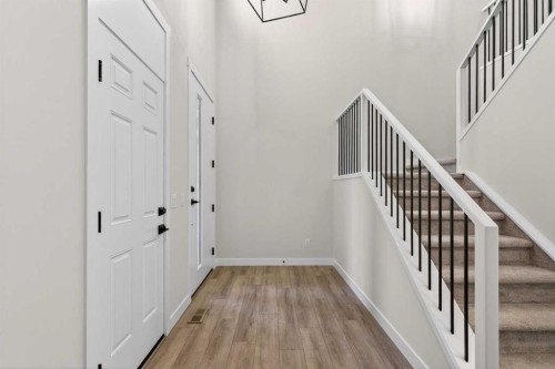 298 Kinniburgh Loop, Chestermere, AB - Indoor Photo Showing Other Room