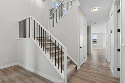 298 Kinniburgh Loop, Chestermere, AB - Indoor Photo Showing Other Room