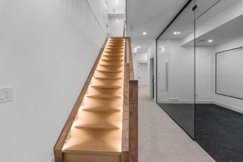 2323 53 Avenue Sw, Calgary, AB - Indoor Photo Showing Other Room