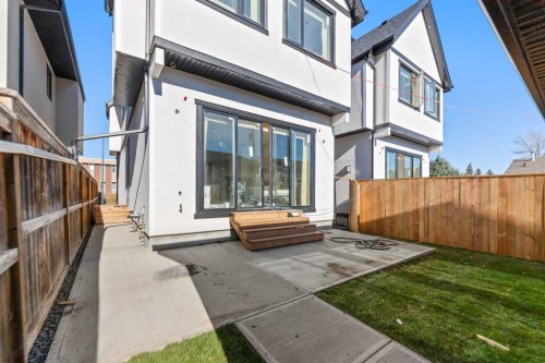 2323 53 Avenue Sw, Calgary, AB - Outdoor