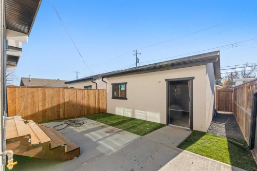 2323 53 Avenue Sw, Calgary, AB - Outdoor