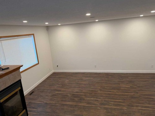 104 Taracove Crescent Ne, Calgary, AB 