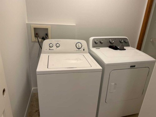 104 Taracove Crescent Ne, Calgary, AB 