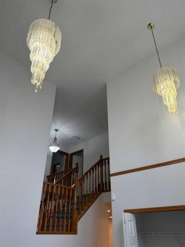 104 Taracove Crescent Ne, Calgary, AB 