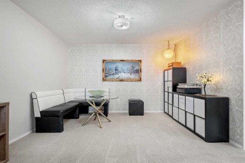 1208 Millrise Point Sw, Calgary, AB - Indoor