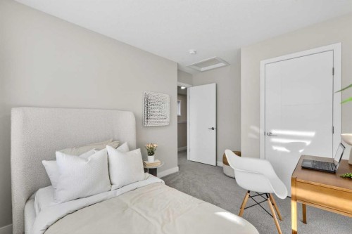 7079 Rangeview Avenue Se, Calgary, AB - Indoor Photo Showing Bedroom