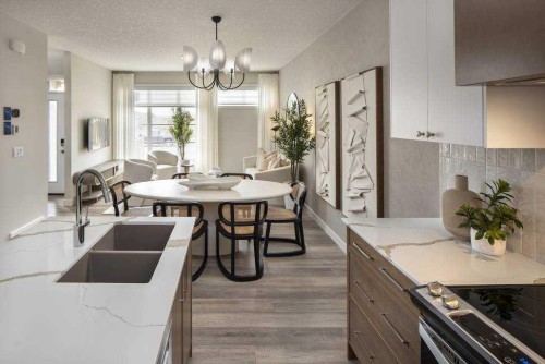 7079 Rangeview Avenue Se, Calgary, AB - Indoor