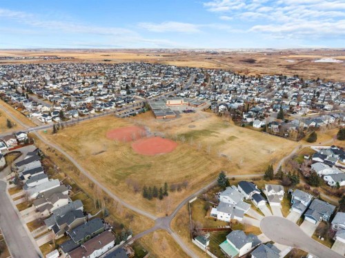 306 Coventry Road Ne, Calgary, AB - Outdoor With View