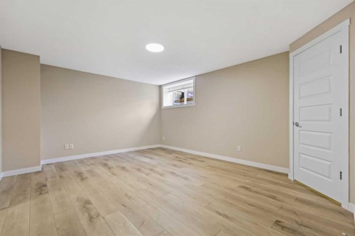 147 Mckenzie Towne Close Se, Calgary, AB - Indoor Photo Showing Other Room