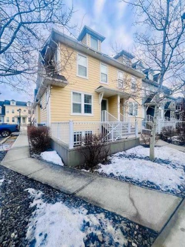 147 Mckenzie Towne Close Se, Calgary, AB - Outdoor