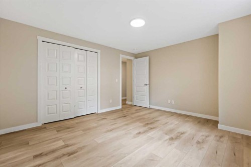147 Mckenzie Towne Close Se, Calgary, AB - Indoor Photo Showing Other Room