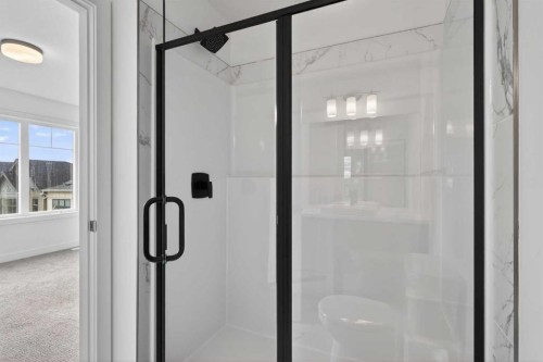 140-2231 81St Street Sw, Calgary, AB - Indoor Photo Showing Bathroom