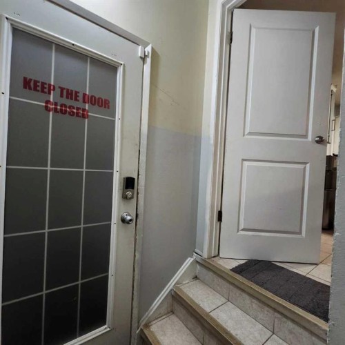 19 Margate Place Ne, Calgary, AB - Indoor Photo Showing Other Room