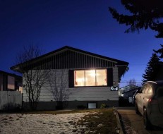 19 Margate Place NE Calgary, AB T2A 3E4