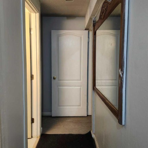 19 Margate Place Ne, Calgary, AB - Indoor Photo Showing Other Room