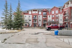 111-162 Country Village Circle NE Calgary, AB T3K 0L5