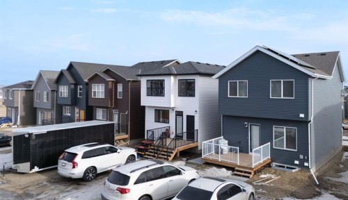 153 Edith Way Nw, Calgary, AB - Outdoor