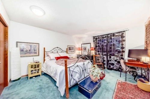 173 Citadel Hills Circle Nw, Calgary, AB - Indoor Photo Showing Bedroom