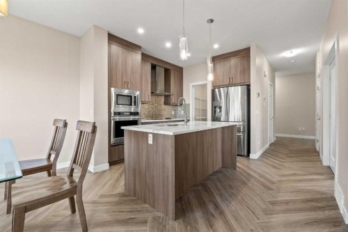 320 Nolancrest Circle Nw, Calgary, AB - Indoor Photo Showing Kitchen With Upgraded Kitchen