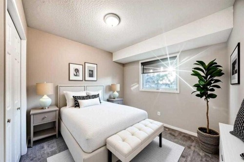 677 Regal Park Ne, Calgary, AB - Indoor Photo Showing Bedroom