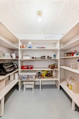 9936 Warren Road Se, Calgary, AB - Indoor With Storage