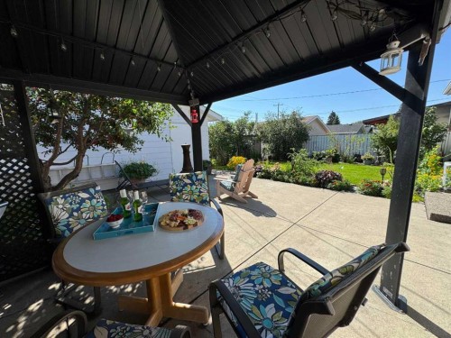 9936 Warren Road Se, Calgary, AB - Outdoor With Deck Patio Veranda