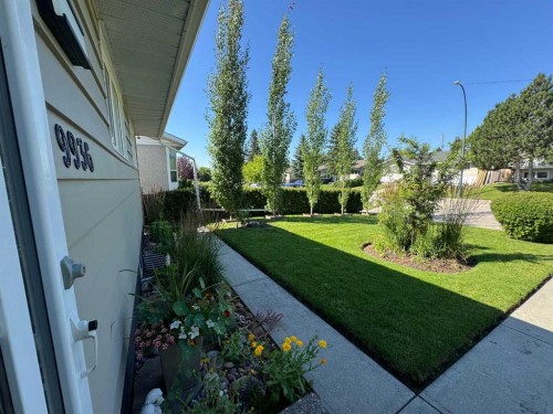 9936 Warren Road Se, Calgary, AB - Outdoor