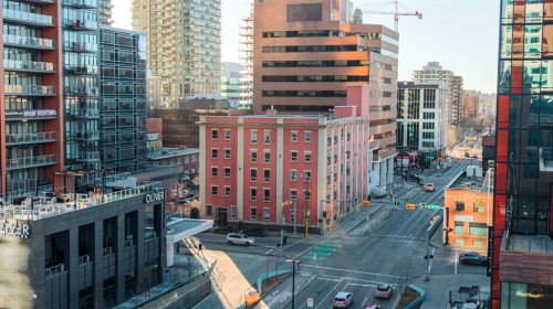 305-535 10 Avenue Sw, Calgary, AB - Outdoor With Balcony With Facade