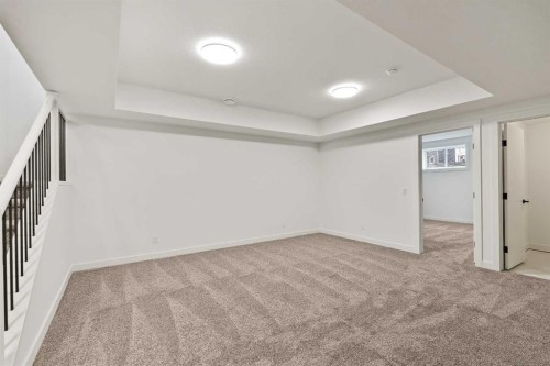 19832 44 Street Se, Calgary, AB - Indoor Photo Showing Other Room