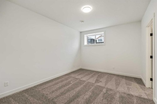 19832 44 Street Se, Calgary, AB - Indoor Photo Showing Other Room