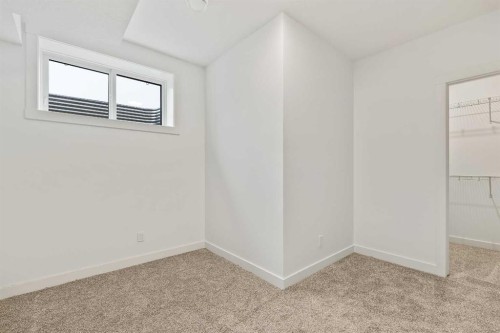 19832 44 Street Se, Calgary, AB - Indoor Photo Showing Other Room