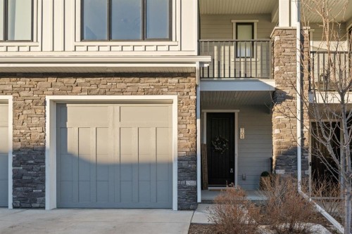 104 Crestridge Common Sw, Calgary, AB - Outdoor With Balcony With Exterior