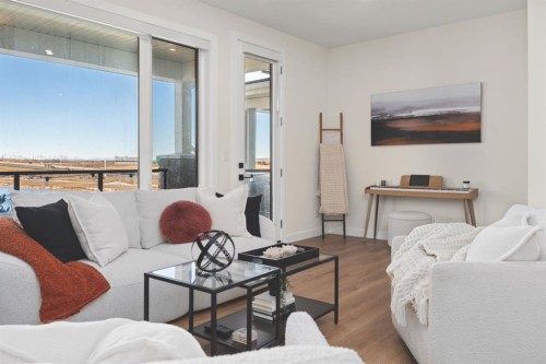 104 Crestridge Common Sw, Calgary, AB - Indoor