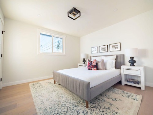 1349 Lake Sylvan Drive Se, Calgary, AB - Indoor Photo Showing Bedroom