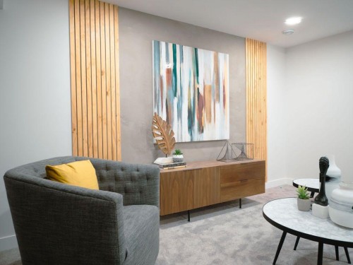 1349 Lake Sylvan Drive Se, Calgary, AB - Indoor