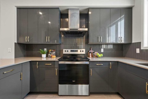 218 Edith Road Nw, Calgary, AB - Indoor Photo Showing Kitchen