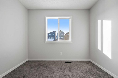 218 Edith Road Nw, Calgary, AB - Indoor Photo Showing Other Room