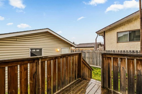 4716B 44 Avenue Ne, Calgary, AB - Outdoor With Exterior
