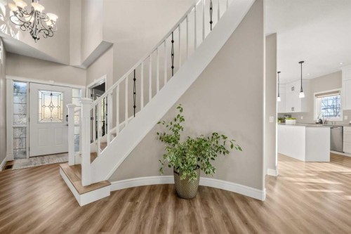 242 Tuscany Ridge Park Nw, Calgary, AB - Indoor Photo Showing Other Room